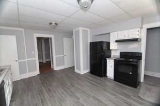 1316 15th St in Moline, IL - Building Photo - Building Photo