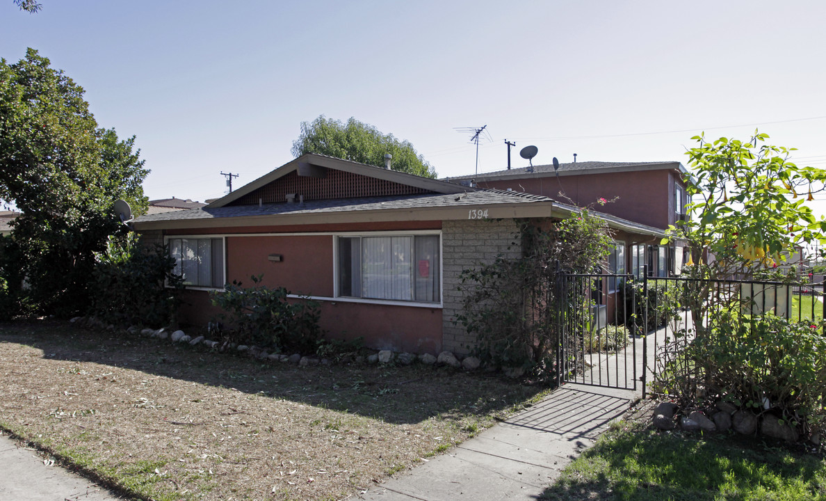 1394 Randy St in Upland, CA - Building Photo