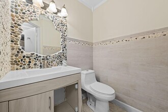 4902 NW 82nd Ave in Lauderhill, FL - Building Photo - Building Photo