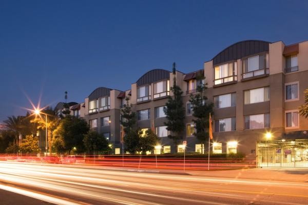 The Piedmont Senior Apartments in North Hollywood, CA - Building Photo