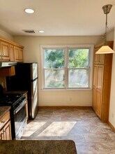 1 Columbus Ave, Unit 1 in Harrington Park, NJ - Foto de edificio - Building Photo