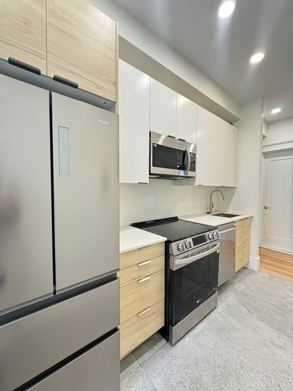 1066 Commonwealth Ave, Unit 106