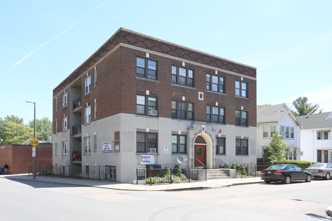 109 W Walnut Park in Boston, MA - Foto de edificio