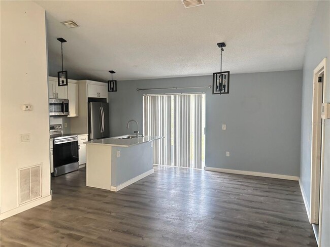 2409 Lincolnshire Ct in Kissimmee, FL - Building Photo - Building Photo