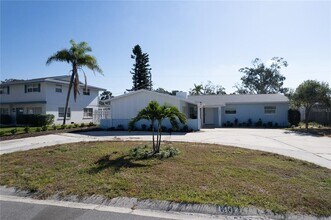 1897 Dolphin Blvd S in St. Petersburg, FL - Building Photo - Building Photo