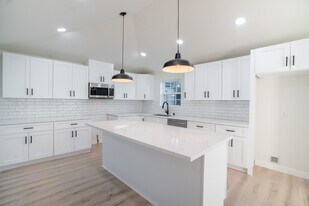 1310 E 34th St in Houston, TX - Building Photo