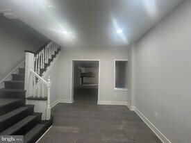 1729 W Butler St in Philadelphia, PA - Building Photo