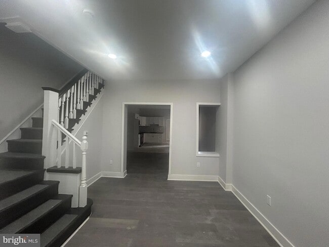 property at 1729 W Butler St