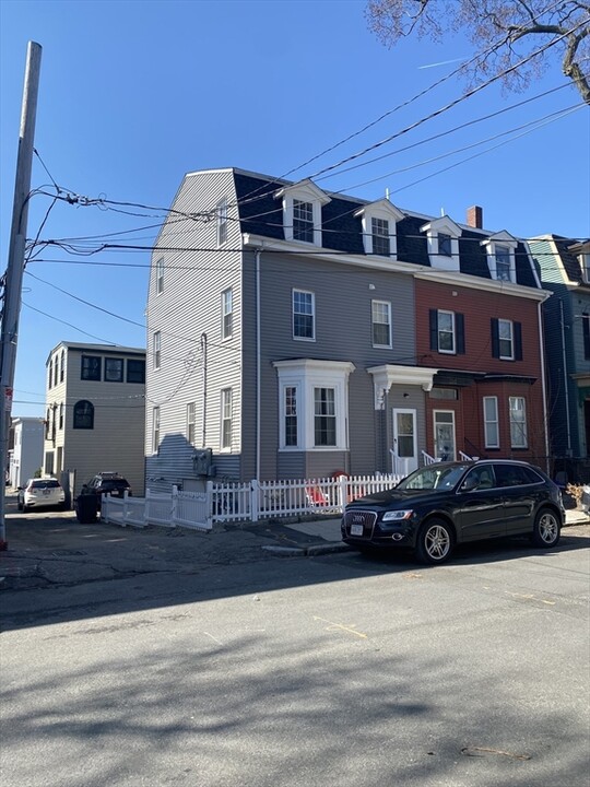 397 K St in Boston, MA - Foto de edificio