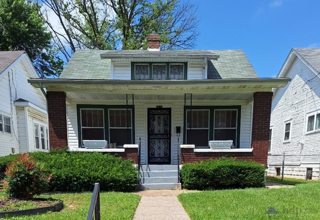 property at 3225 Dumesnil St