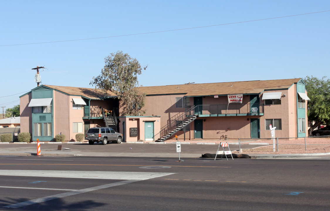 25th Pl Apartments in Phoenix, AZ - Foto de edificio