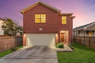 826 E 40th St in Houston, TX - Building Photo