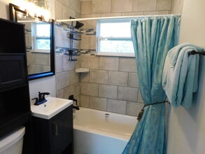 5005 5th Ave S, Unit 5005.5 5th Ave S in St. Petersburg, FL - Building Photo - Building Photo