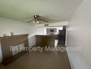 11620 Versailles Ave NE in Albuquerque, NM - Building Photo - Building Photo