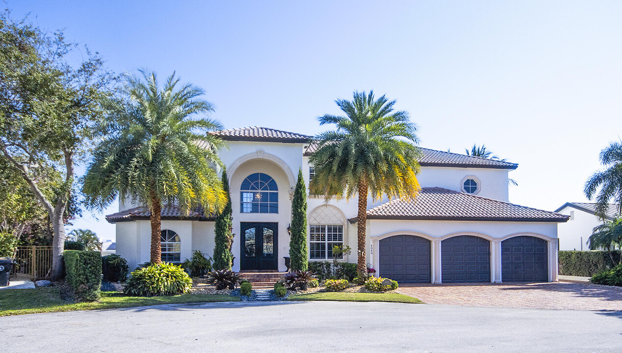 4040 NE 25th Ave in Lighthouse Point, FL - Building Photo