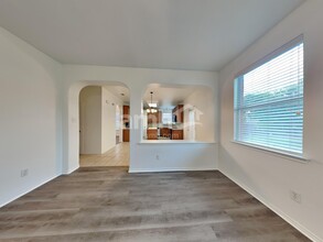 4825 Summer Oaks Ln in Fort Worth, TX - Building Photo - Building Photo