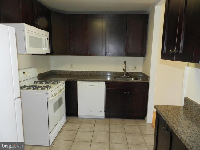 7208 Donnell Pl-Unit -C2 in District Heights, MD - Building Photo - Building Photo