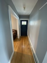 2 1/2 Courtland St, Unit 1 in Nashua, NH - Building Photo