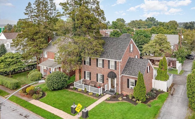 property at 3015 N 5th St