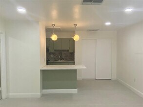 704 Angelina Ln in Lakeland, FL - Building Photo - Building Photo