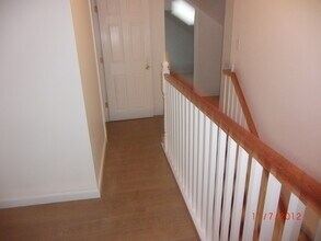 67 Marion St, Unit 2 in Medford, MA - Building Photo - Building Photo