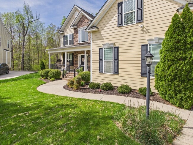 12106 Golden Aster Terrace in Moseley, VA - Building Photo - Building Photo