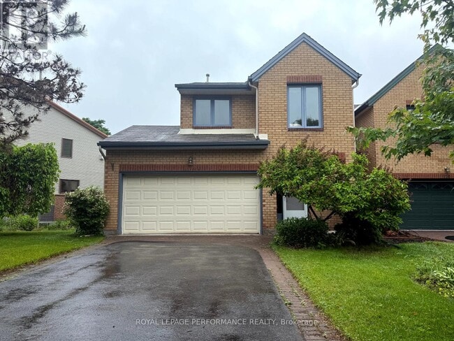 property at 118 Dunbarton Ct