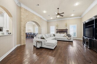 6470 Claybourn Dr in Beaumont, TX - Building Photo - Building Photo