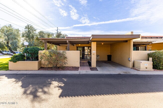 property at 1149 E Rovey Ave