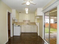 1201 Adams St photo'