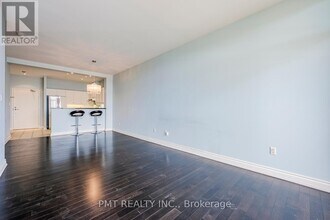 1 Leaside Park Dr in Toronto, ON - Building Photo - Building Photo