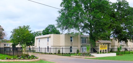 Lakefront Apartments in Shreveport, LA - Foto de edificio - Building Photo