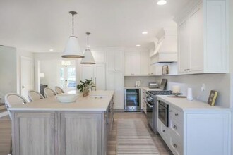 11 1st St in Bellport, NY - Building Photo - Building Photo