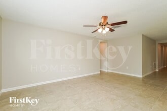 104 Southern Breeze Lp in Winter Haven, FL - Building Photo - Building Photo