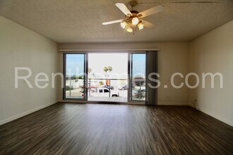 5383 Chelsea St in San Diego, CA - Building Photo - Building Photo