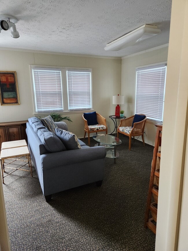 2607 Preston Hwy, Unit #1