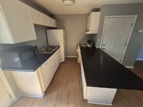 105 Williams St in Butler, KY - Foto de edificio - Building Photo