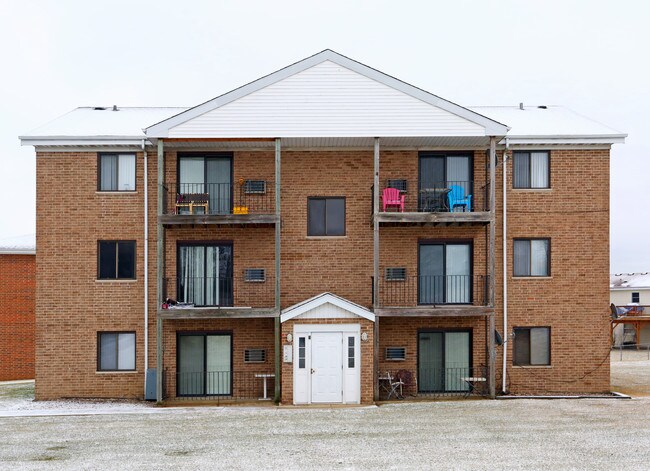 737 Lippert Ln in Glendale Heights, IL - Building Photo - Building Photo