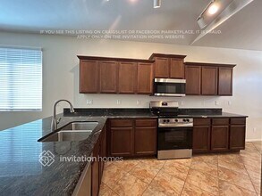 10235 W Hilton Ave in Tolleson, AZ - Building Photo - Building Photo