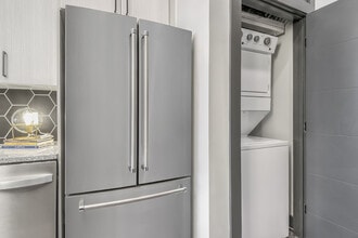 The Winnifred in Charlotte, NC - Building Photo - Interior Photo