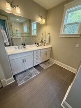 2417B Porter Rd in Nashville, TN - Building Photo - Building Photo