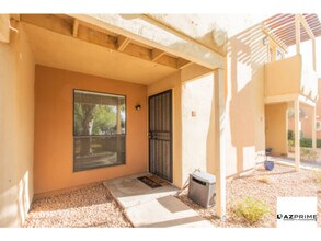 1425 E Desert Cove Ave in Phoenix, AZ - Building Photo - Building Photo