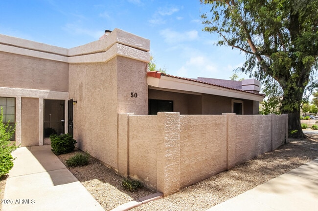property at 1976 N Lemon Tree Ln