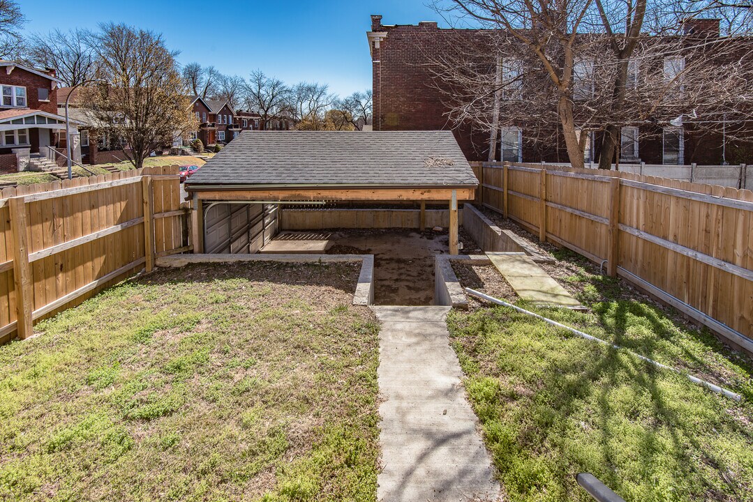 3100 Potomac St in St. Louis, MO - Building Photo