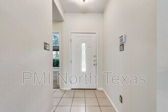 8101 Hyde Park Dr in Frisco, TX - Building Photo - Building Photo