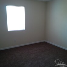 1608 Green Briar Pkwy in Gulf Breeze, FL - Building Photo - Building Photo
