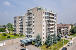 4191 De La Seine Rue in Laval, QC - Building Photo
