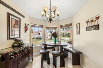 10579 Satinwood Cir in Orlando, FL - Building Photo - Building Photo