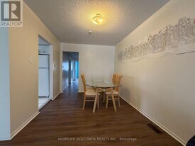 81 Sexton Crescent in Toronto, ON - Building Photo