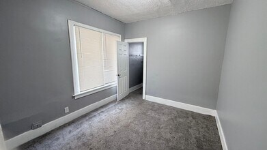 4667 Beniteau St in Detroit, MI - Building Photo - Building Photo